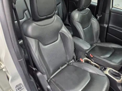 JEEP Renegade 1.8 16V 4P LIMITED FLEX AUTOMTICO, Foto 14