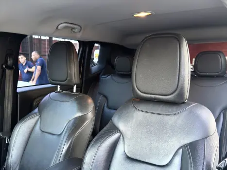 JEEP Renegade 1.8 16V 4P FLEX LONGITUDE AUTOMTICO, Foto 5