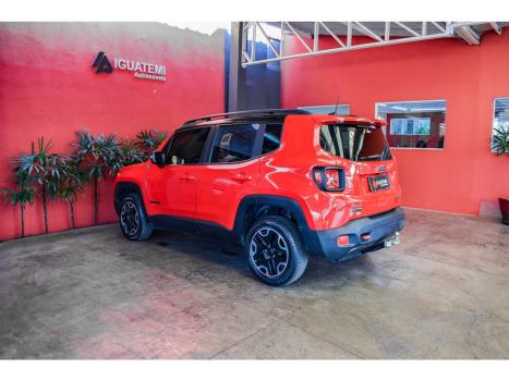 JEEP Renegade 2.0 16V 4P TURBO DIESEL TRAILHAWK 4X4 AUTOMTICO, Foto 3