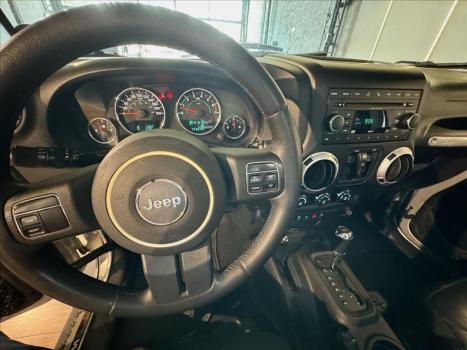 JEEP Wrangler 3.8 V6 4P UNLIMITED SAHARA 4X4 AUTOMTICO, Foto 9