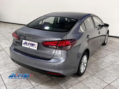KIA Cerato Coup , Foto 3