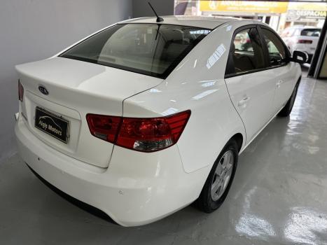 KIA Cerato Sedan 1.6 16V 4P EX, Foto 6