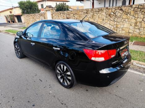 KIA Cerato Sedan 1.6 16V 4P SX3 AUTOMTICO, Foto 4