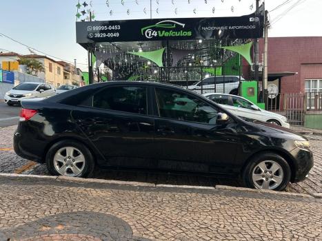 KIA Cerato Sedan 1.6 16V 4P E.273, Foto 1