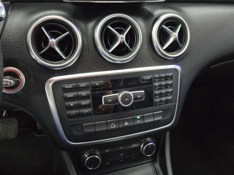 MERCEDES-BENZ A 200 1.6 16V 4P TURBO URBAN AUTOMTICO, Foto 13