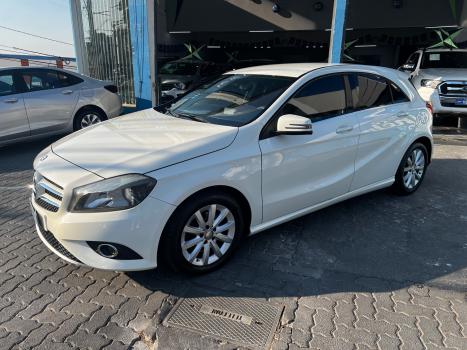 MERCEDES-BENZ A 200 1.6 16V 4P TURBO FLEX AUTOMTICO, Foto 2