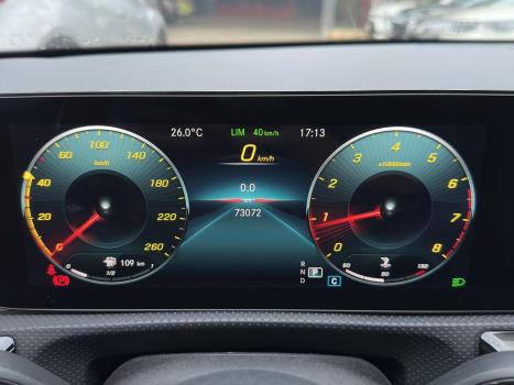 MERCEDES-BENZ A 200 Sedan , Foto 16