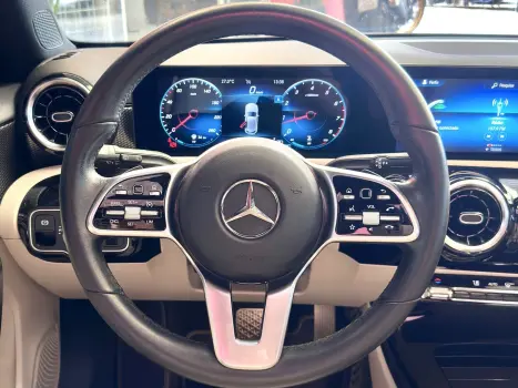 MERCEDES-BENZ A 250 2.0 16V 4P CGI 7G-DCT AUTOMTICO, Foto 16