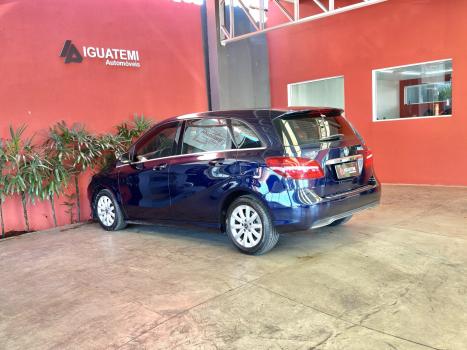 MERCEDES-BENZ B 200 , Foto 4