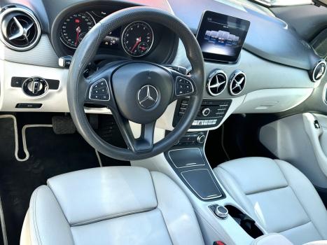 MERCEDES-BENZ B 200 , Foto 15