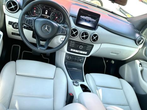 MERCEDES-BENZ B 200 , Foto 18