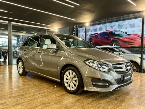 MERCEDES-BENZ B 200 1.6 4P SPORT TURBO FLEX AUTOMTICO, Foto 3