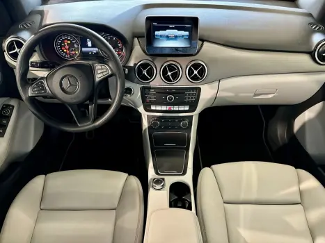 MERCEDES-BENZ B 200 1.6 4P SPORT TURBO FLEX AUTOMTICO, Foto 9