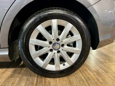 MERCEDES-BENZ B 200 1.6 4P SPORT TURBO FLEX AUTOMTICO, Foto 11