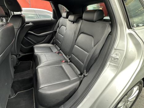 MERCEDES-BENZ B 200 , Foto 12