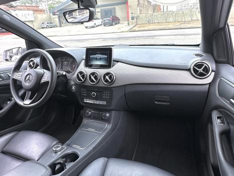 MERCEDES-BENZ B 200 , Foto 15