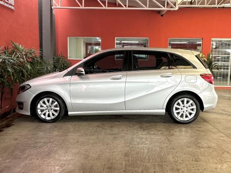 MERCEDES-BENZ B 200 , Foto 21