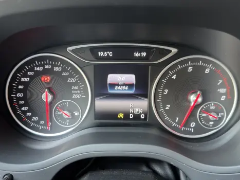 MERCEDES-BENZ B 200 , Foto 22
