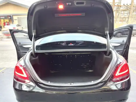 MERCEDES-BENZ C 200 1.5 16V 4P EQ BOOST HBRIDO 9G-TRONIC AUTOMTICO, Foto 9