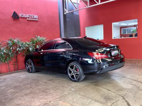 MERCEDES-BENZ CLA 180 , Foto 4