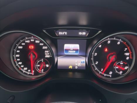 MERCEDES-BENZ CLA 180 , Foto 15