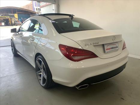 MERCEDES-BENZ CLA 200 1.6 4P FIRST EDITION TURBO AUTOMATIZADO, Foto 5