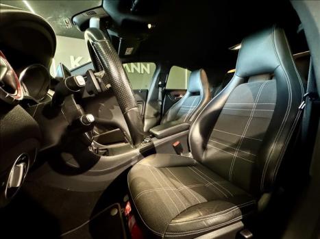 MERCEDES-BENZ CLA 200 1.6 4P FIRST EDITION TURBO AUTOMATIZADO, Foto 6