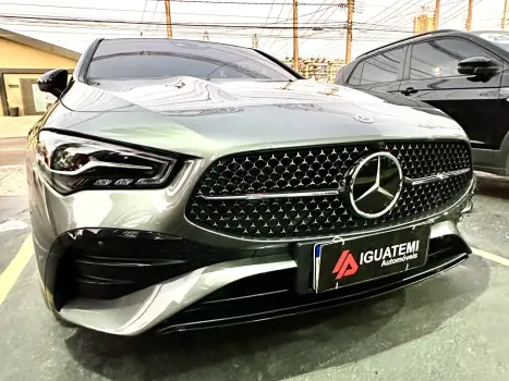 MERCEDES-BENZ CLA 200 , Foto 3