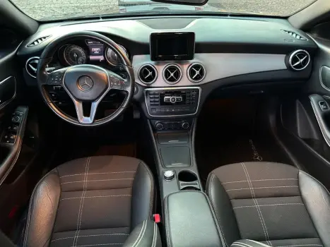 MERCEDES-BENZ CLA 200 1.6 16V 4P VISION AUTOMTICO, Foto 5