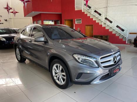 MERCEDES-BENZ GLA 200 1.6 16V 4P FLEX CGI ADVANCE TURBO AUTOMTICO, Foto 6