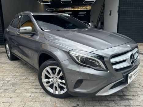 MERCEDES-BENZ GLA 200 1.6 16V 4P FLEX CGI ADVANCE TURBO AUTOMTICO, Foto 3