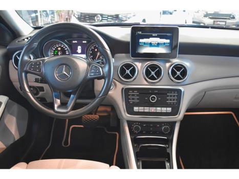 MERCEDES-BENZ GLA 200 1.6 16V 4P FLEX CGI ADVANCE TURBO AUTOMTICO, Foto 5