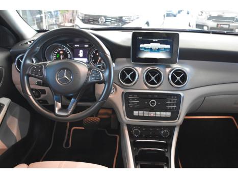 MERCEDES-BENZ GLA 200 1.6 16V 4P FLEX CGI ADVANCE TURBO AUTOMTICO, Foto 14