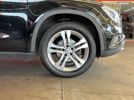 MERCEDES-BENZ GLA 200 1.6 16V 4P CGI ADVANCE TURBO AUTOMTICO, Foto 7