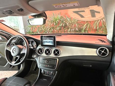 MERCEDES-BENZ GLA 200 1.6 16V 4P CGI ADVANCE TURBO AUTOMTICO, Foto 15