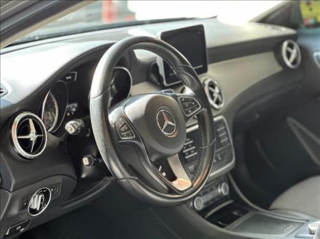 MERCEDES-BENZ GLA 200 1.6 16V 4P CGI STYLE TURBO AUTOMTICO, Foto 4
