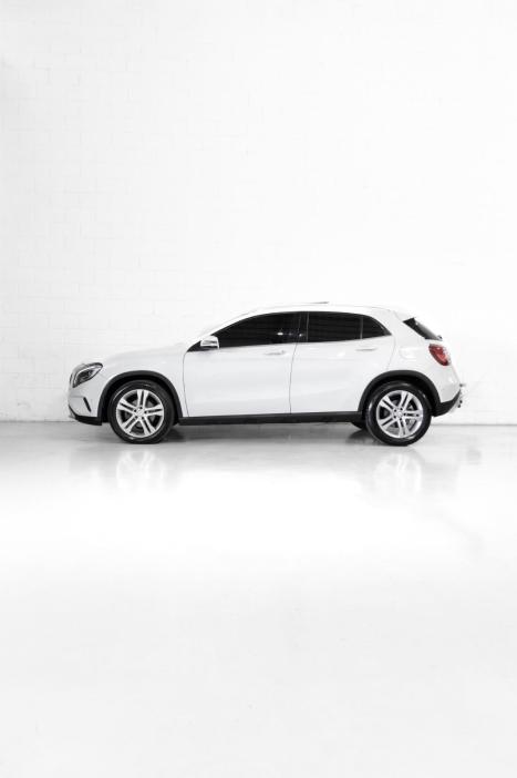 MERCEDES-BENZ GLA 200 1.6 16V 4P FLEX CGI ENDURO TURBO AUTOMTICO, Foto 3