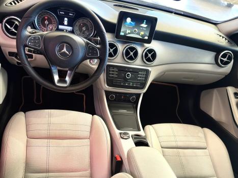 MERCEDES-BENZ GLA 200 1.6 16V 4P CGI ADVANCE TURBO AUTOMTICO, Foto 15
