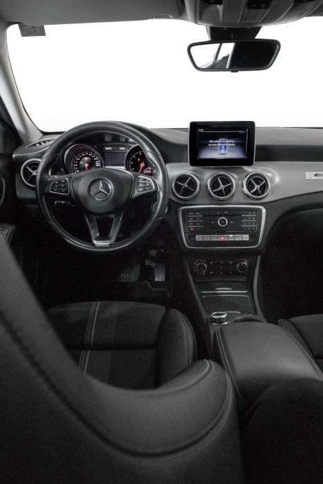 MERCEDES-BENZ GLA 200 1.6 16V 4P CGI ADVANCE TURBO AUTOMTICO, Foto 8