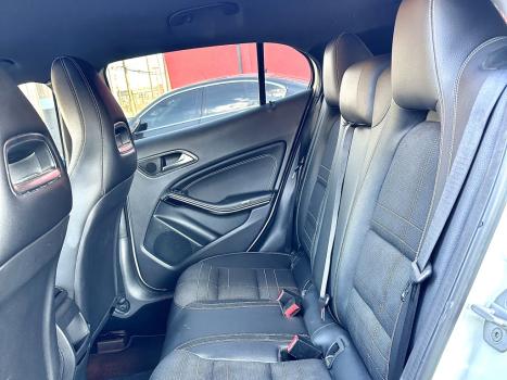 MERCEDES-BENZ GLA 200 1.6 16V 4P CGI ADVANCE TURBO AUTOMTICO, Foto 7