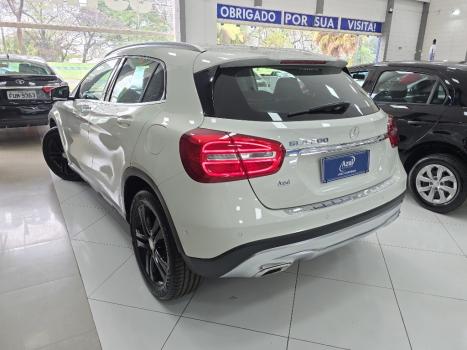 MERCEDES-BENZ GLA 200 1.6 16V 4P FLEX CGI ADVANCE TURBO AUTOMTICO, Foto 4