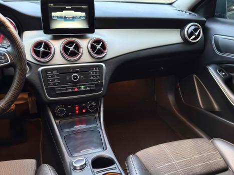 MERCEDES-BENZ GLA 200 1.6 16V 4P CGI ADVANCE TURBO AUTOMTICO, Foto 14