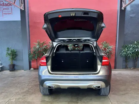 MERCEDES-BENZ GLA 200 1.6 16V 4P CGI ADVANCE TURBO AUTOMTICO, Foto 22