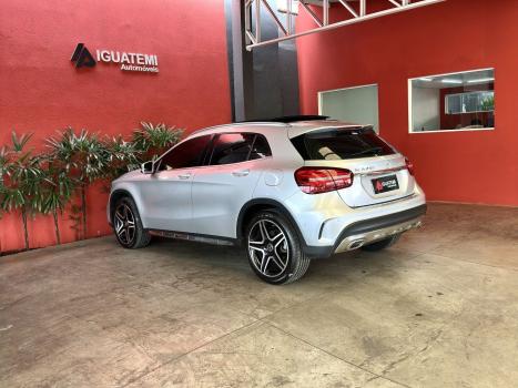 MERCEDES-BENZ GLA 250 , Foto 4