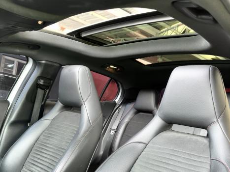 MERCEDES-BENZ GLA 250 , Foto 10
