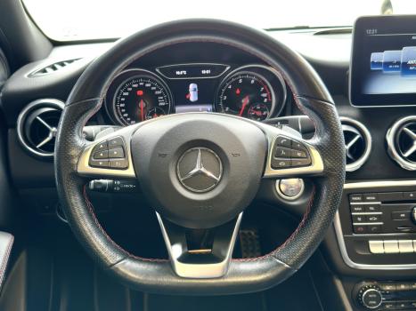 MERCEDES-BENZ GLA 250 , Foto 11