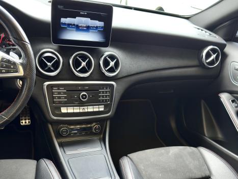 MERCEDES-BENZ GLA 250 , Foto 14