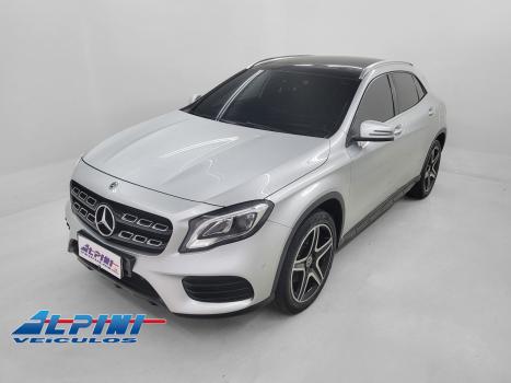 MERCEDES-BENZ GLA 250 , Foto 1