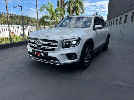 MERCEDES-BENZ GLB 200 , Foto 4