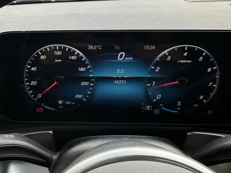 MERCEDES-BENZ GLB 200 , Foto 9